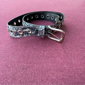 Absolutely Fresh Metallic Silver Grunge Leather Belt Size Small/Medium Unisex